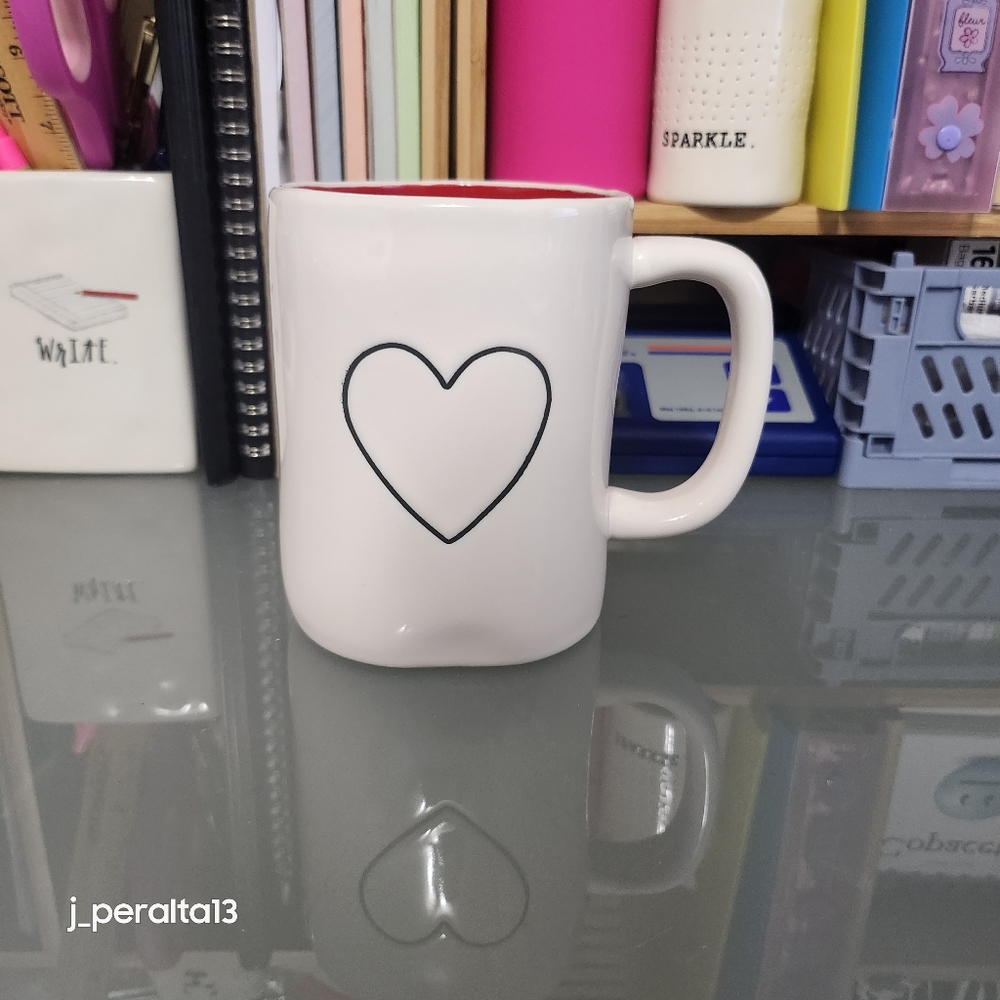 Rae Dunn heart mug